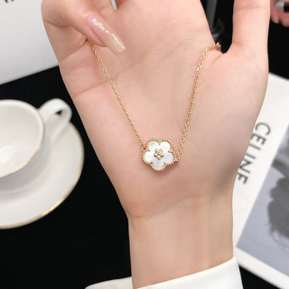 [Luxery]LUCKY  WHITE MOP  PLUM BLOSSOM NECKLACE