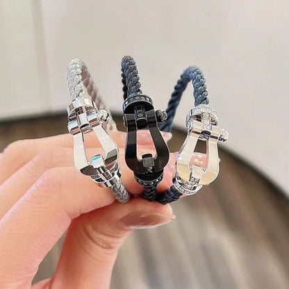 [Luxery]FORCE LARGE HORSESHOE HALF DIAMOND BRACELET SILVER