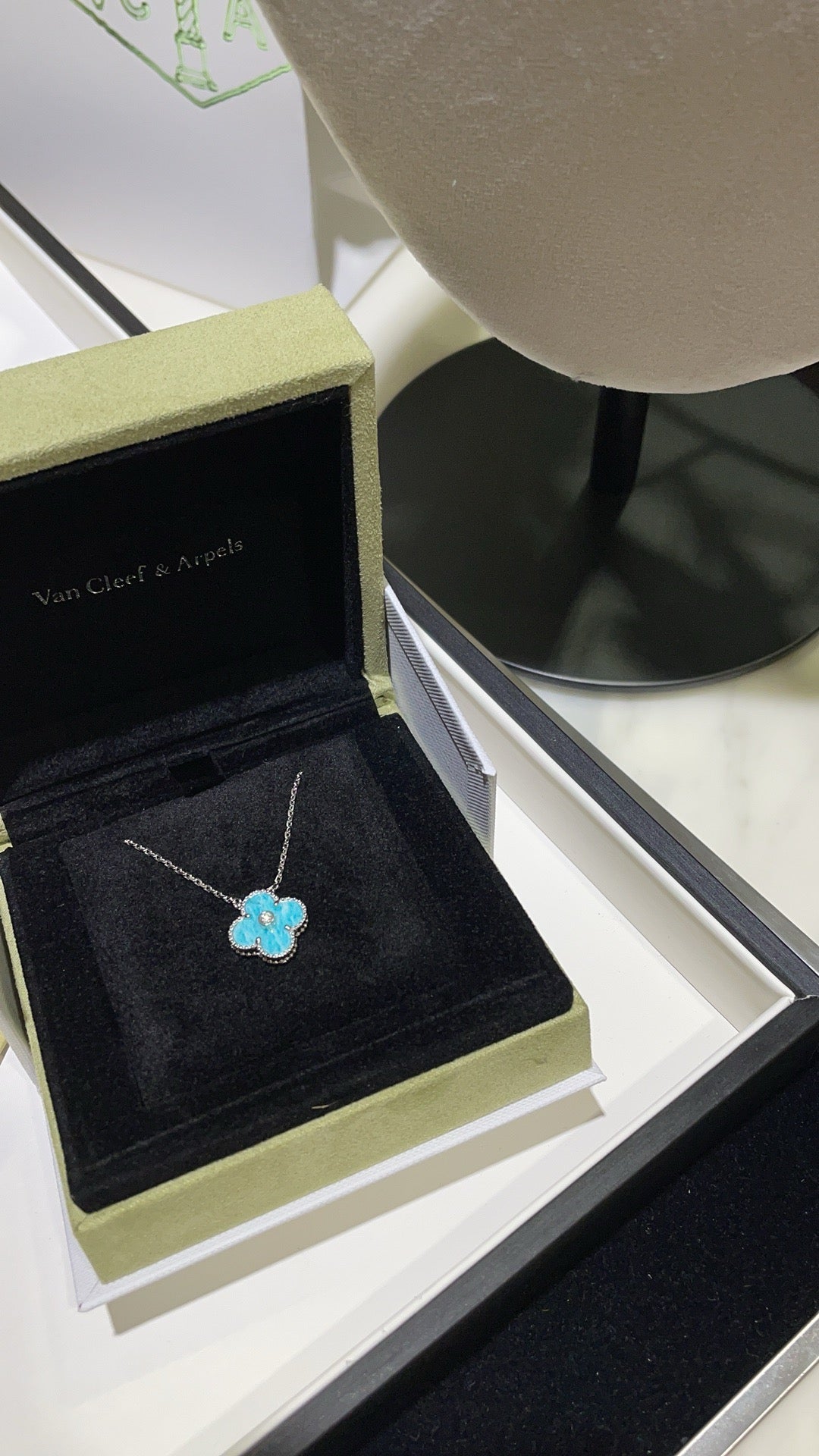 [Luxery]CLOVER 15MM DIAMOND SVRES PORCELAIN  NECKLACE SILVER