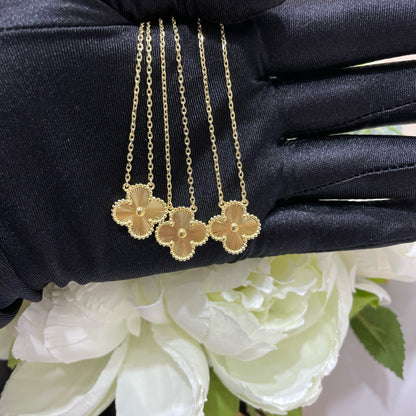 [Luxery]CLOVER 15MM LASER NECKLACE