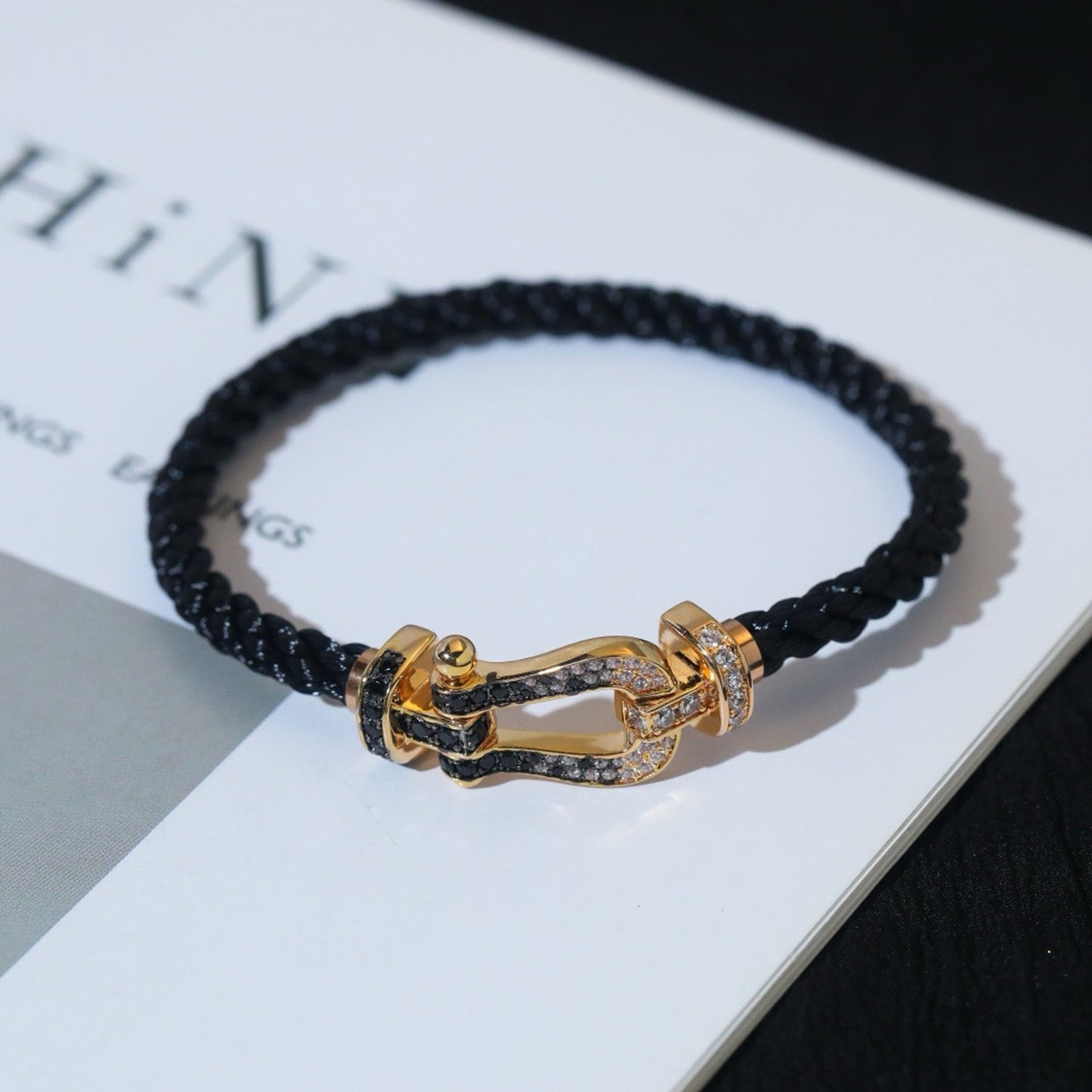 [Luxery]FORCE LARGE HORSESHOE BLACK WHITE DIAMOND BRACELET SILVER