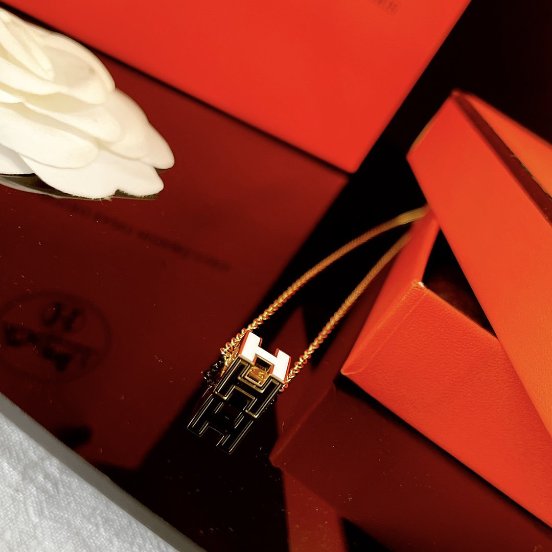 [Luxery]H WHITE SQUARE GOLD NECKLACE
