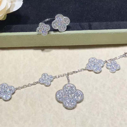 [Luxery]CLOVER 6 MOTIFS SILVER DIAMOND BRACELET