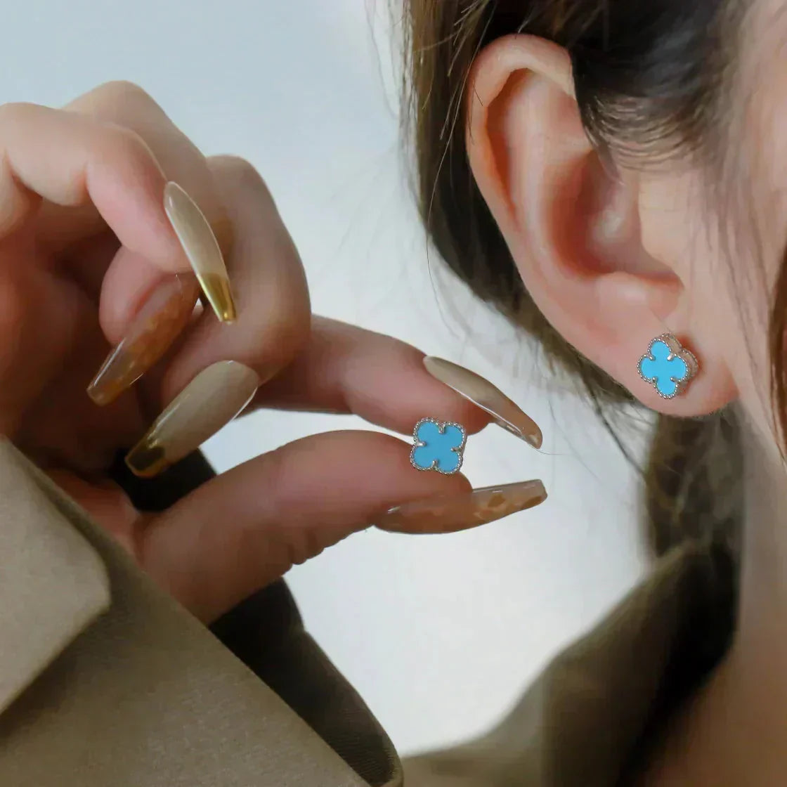 [Luxery]CLOVER MINI 9.5MM ONYX STUD EARRINGS SILVER