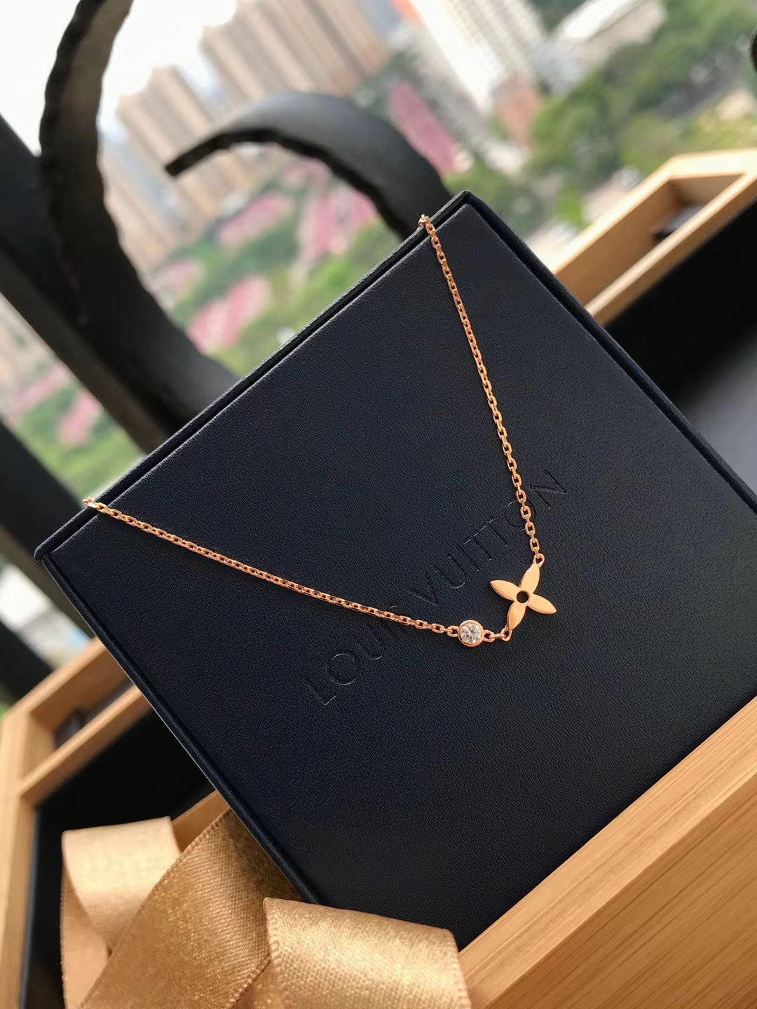[Luxery]BLOSSOM PENDANT PINK GOLD AND DIAMOND