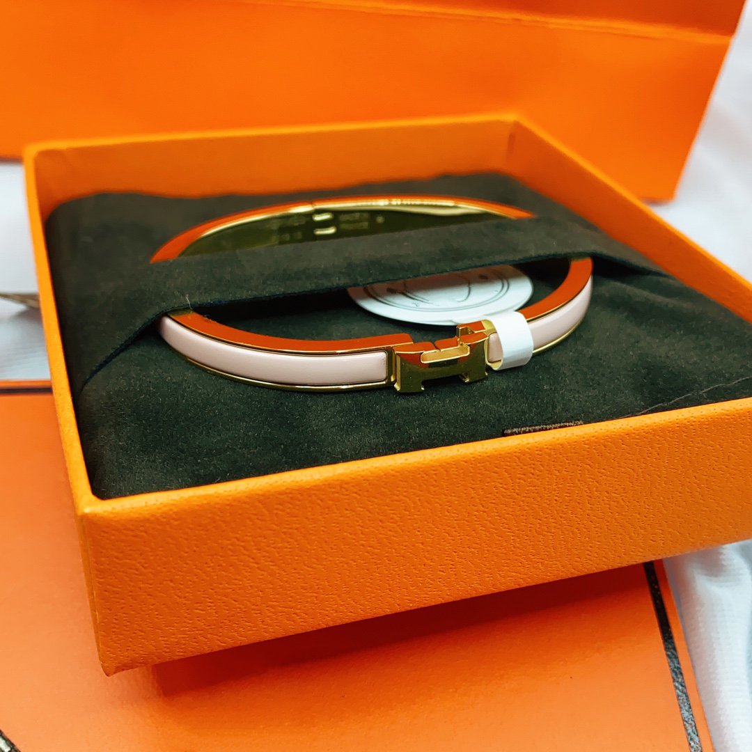 [Luxery]CLASSIC HM CLIC  PINK 8MM ENAMEL BRACELET