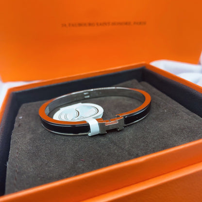 [Luxery]CLASSIC HM CLIC BLACK 8MM ENAMEL BRACELET