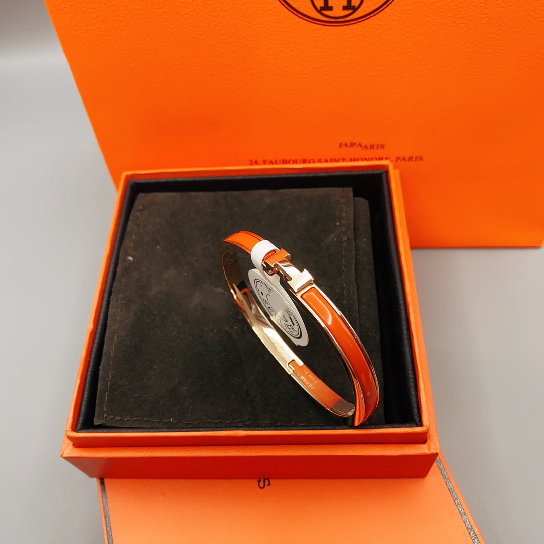 [Luxery]CLASSIC HM CLIC RED 8MM ENAMEL BRACELET