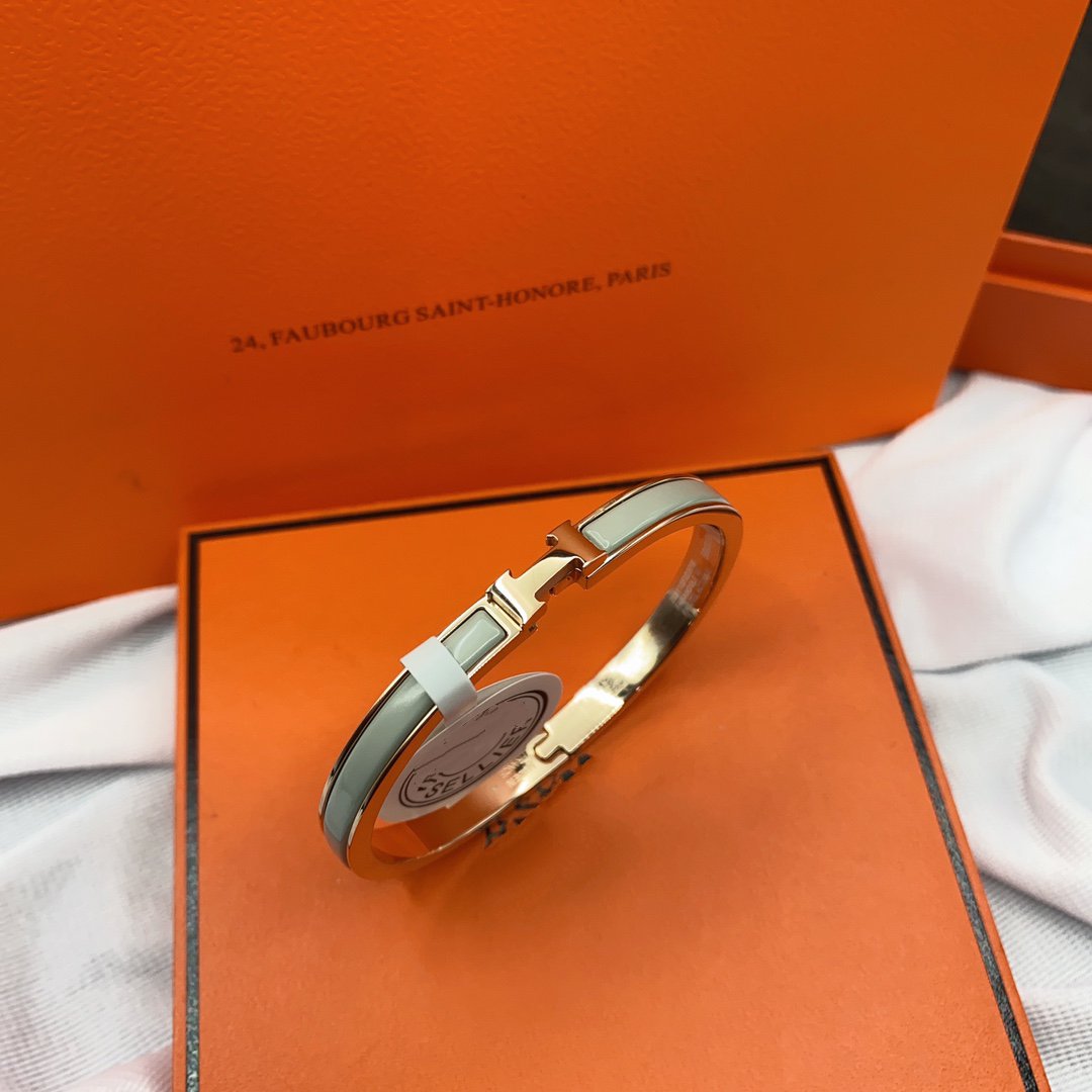 [Luxery]CLASSIC HM CLIC GREEN 8MM ENAMEL BRACELET