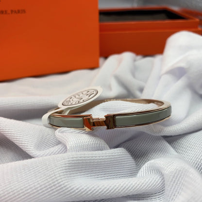 [Luxery]CLASSIC HM CLIC GREEN 8MM ENAMEL BRACELET