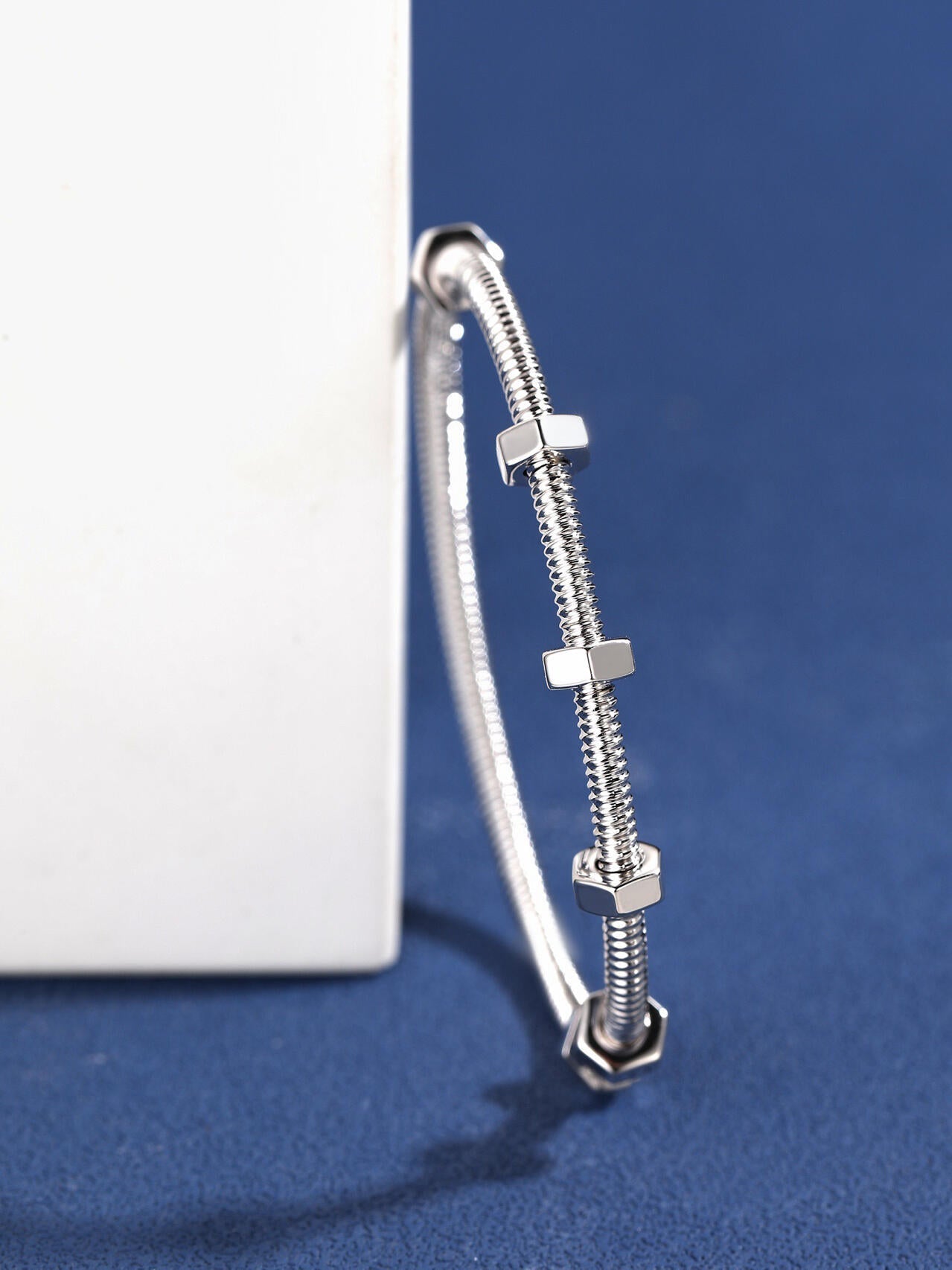 [Luxery jewelrys]CT THREADED BRACELET