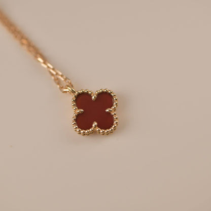 [Luxery]CLOVER MINI 9.5MM WHITE CARNELIANS NECKLACE