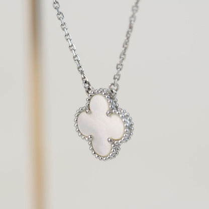 [Luxery]CLOVER  15MM WHITE MOTHER-OF-PEARL SILVER