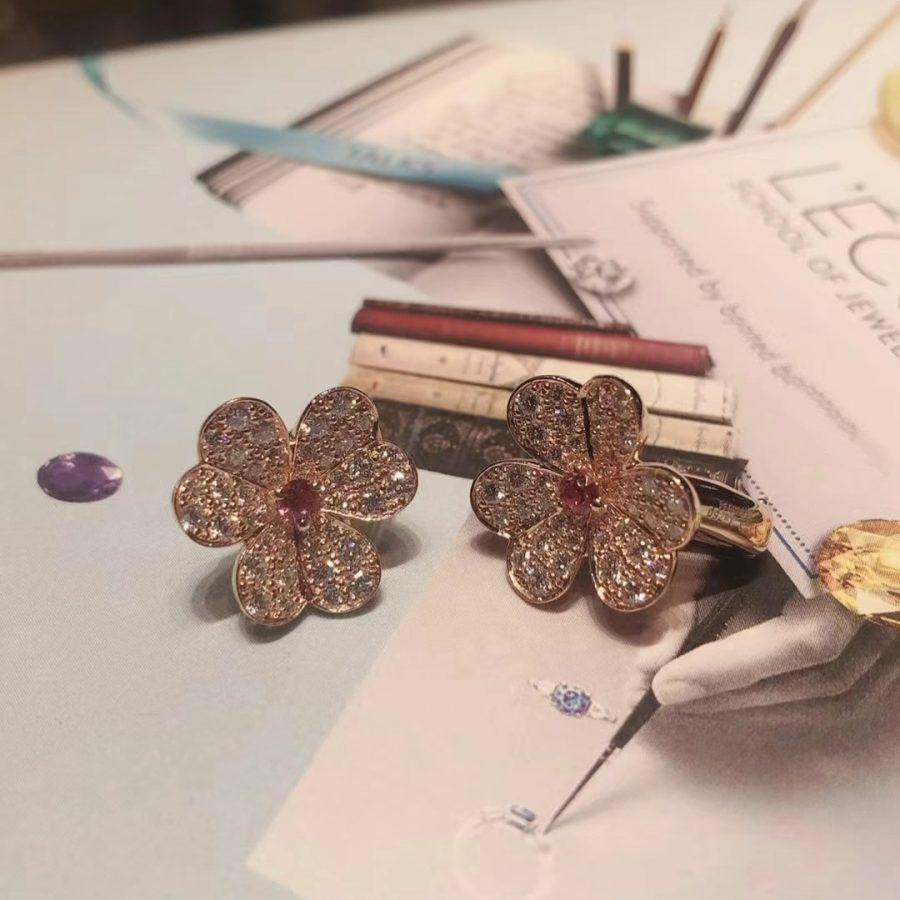 [Luxery]FRIVOLE PINK GOLD FLOWER DIAMOND EARRINGS