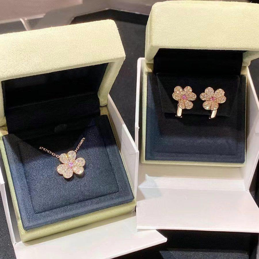 [Luxery]FRIVOLE ROSE GOLD FLOWER DIAMOND NECKLACE