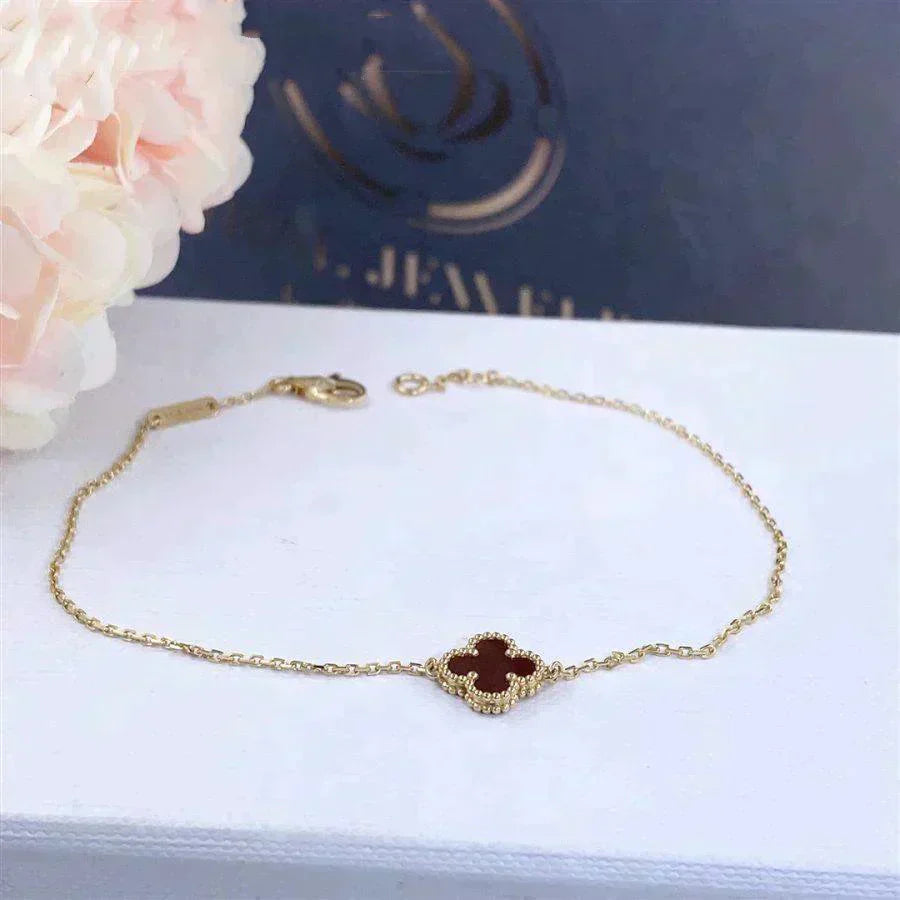 [Luxery]CLOVER  CARNELIAN SINGLE FLOWER BRACELET