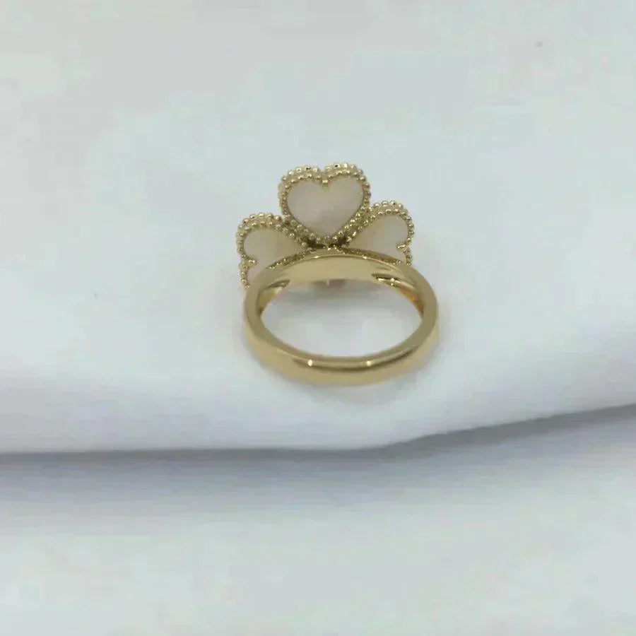 [Luxery]SWEET CLOVER WHITE MOP RING