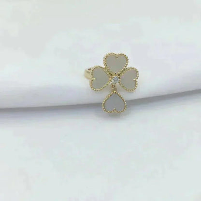 [Luxery]SWEET CLOVER WHITE MOP RING