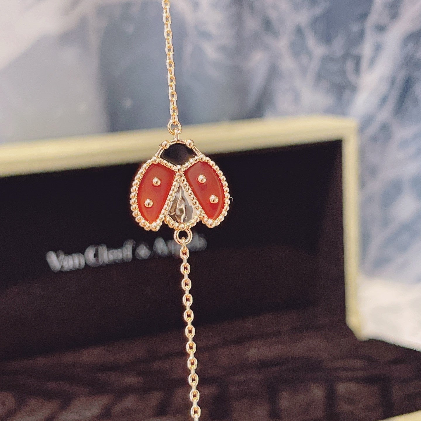 [Luxery]LUCKY SPRING 1 MOTIF PINK GOLD BRACELET