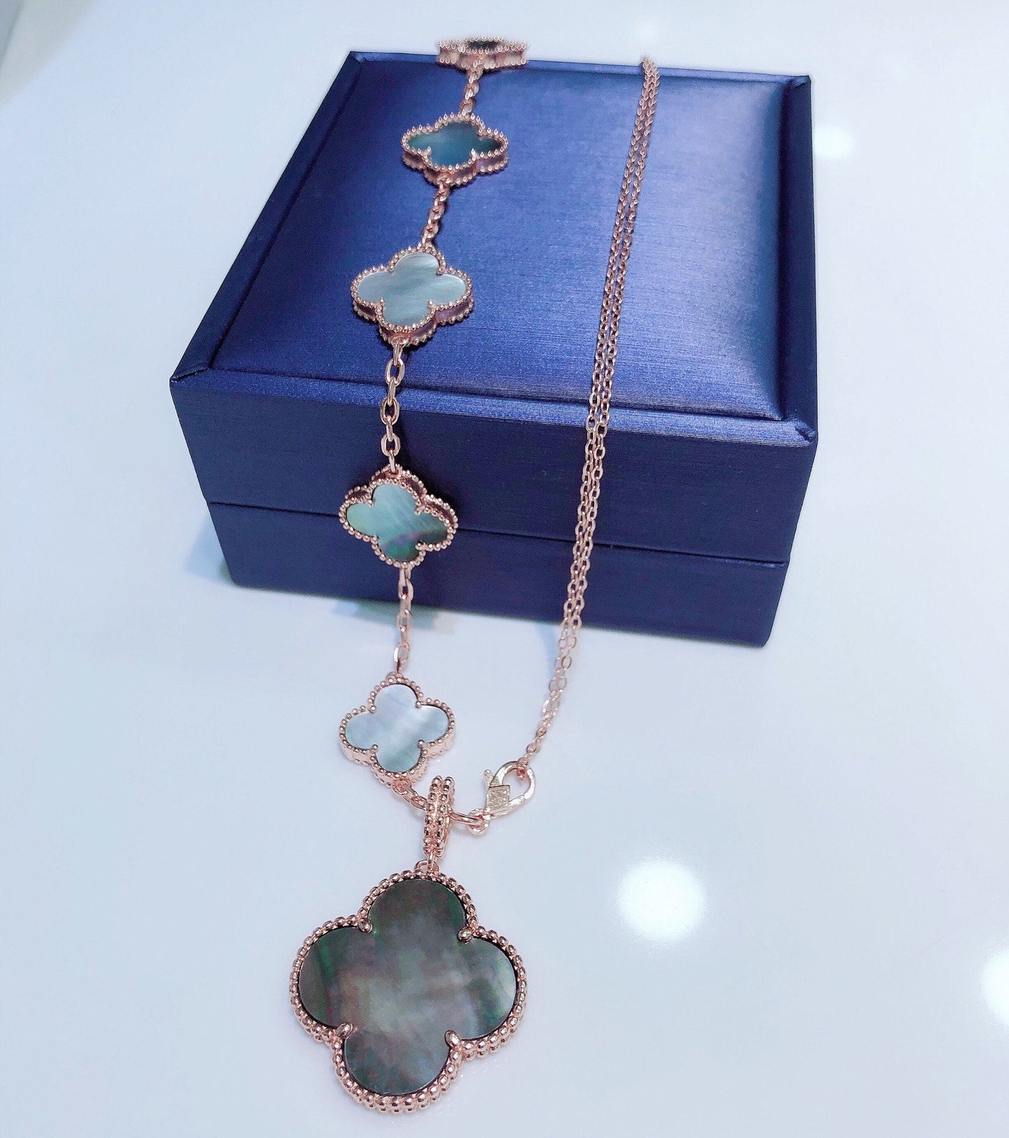 [Luxery]COMBINED BRACELET 5 MOTIFS AND NECKLACE DARK MOP ROSE GOLD