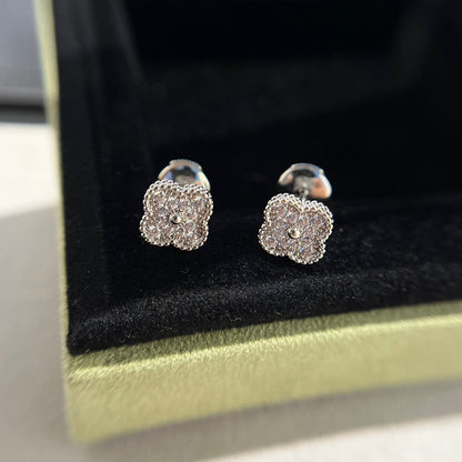 [Luxery]CLOVER MINI DIAMOND STUD EARRINGS